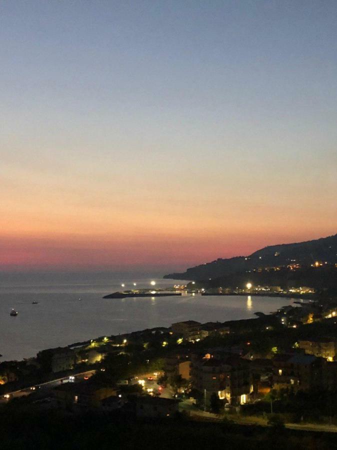 La Terrazza Di Carmen E Fausto Apartment Cetraro Exterior foto